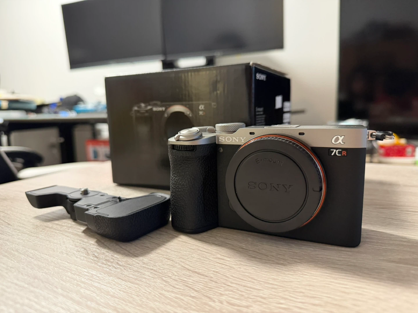 Sony Alpha 7CR Full-Frame Camera – Silver