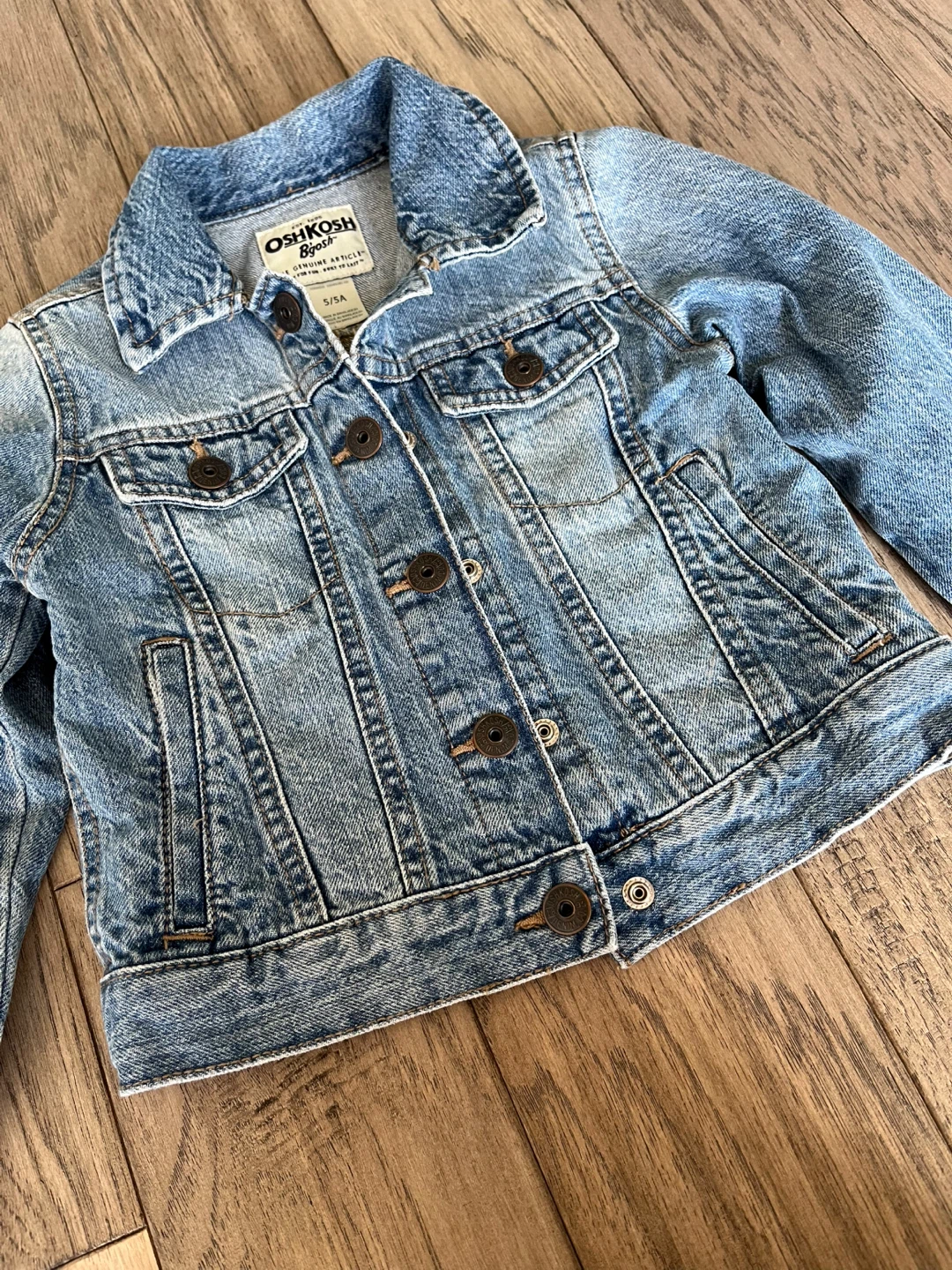 OshKosh B'gosh Denim Jacket Size 5 - photo 3
