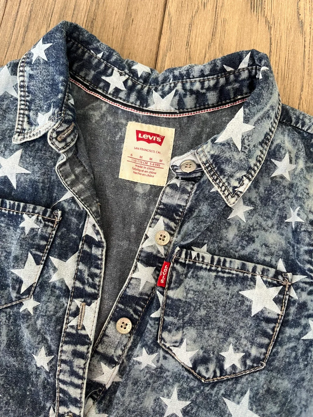 Levi's Girls Star Denim Shirt Size 6 - photo 3