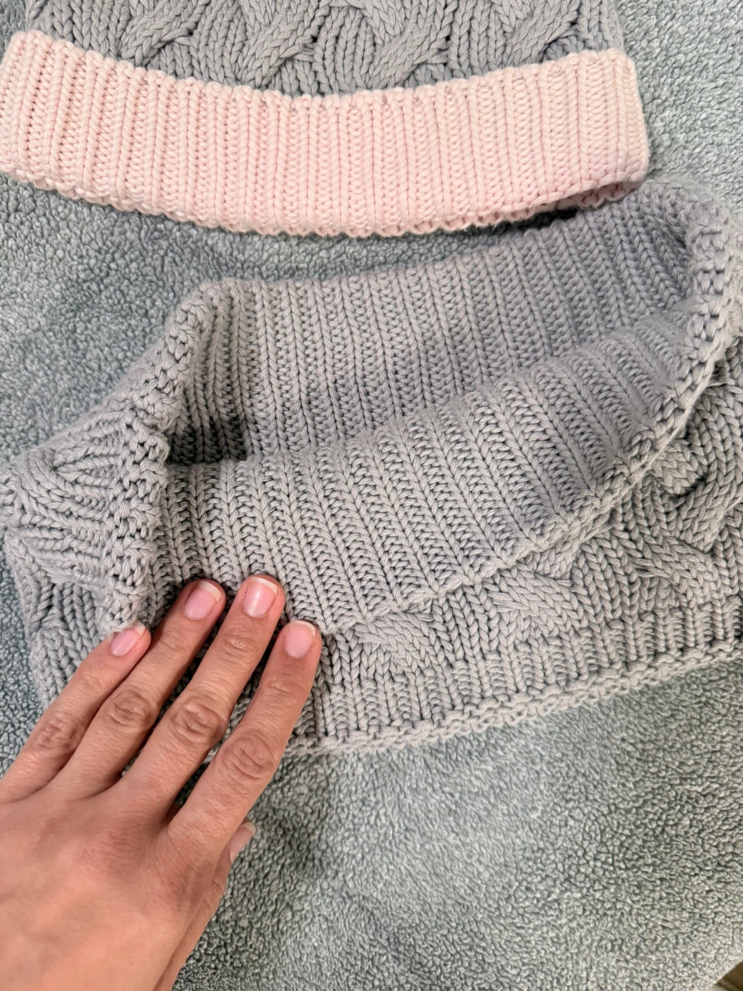 Grey Knit Hat and Scarf Set with Pink Trim - photo 2