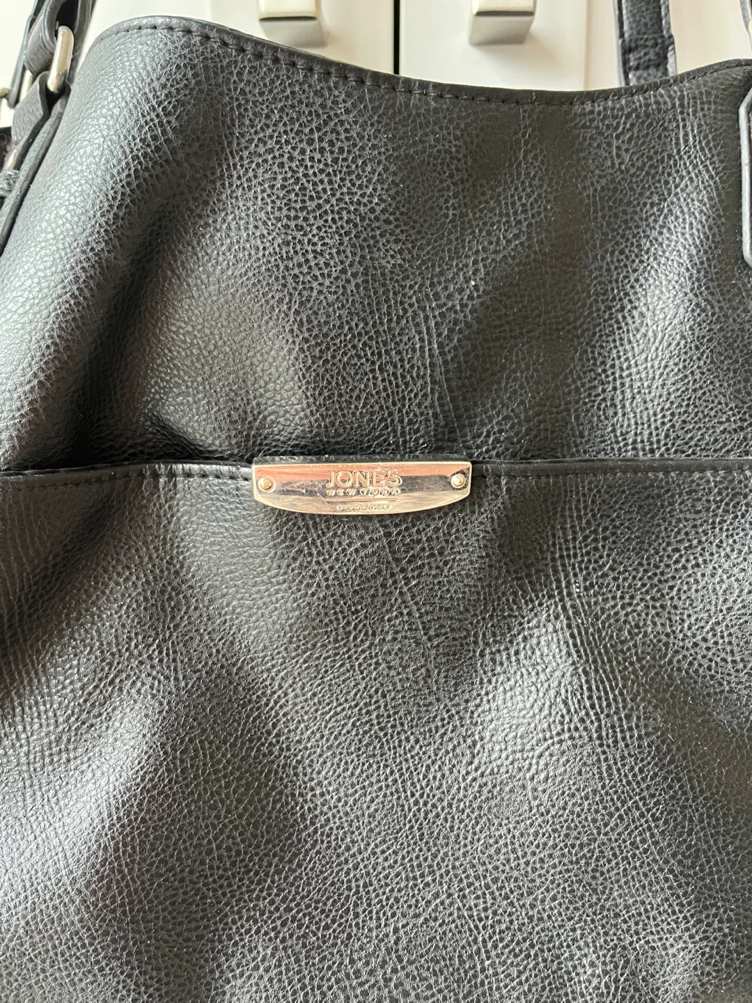 Black Jones New York Shoulder Bag - photo 2