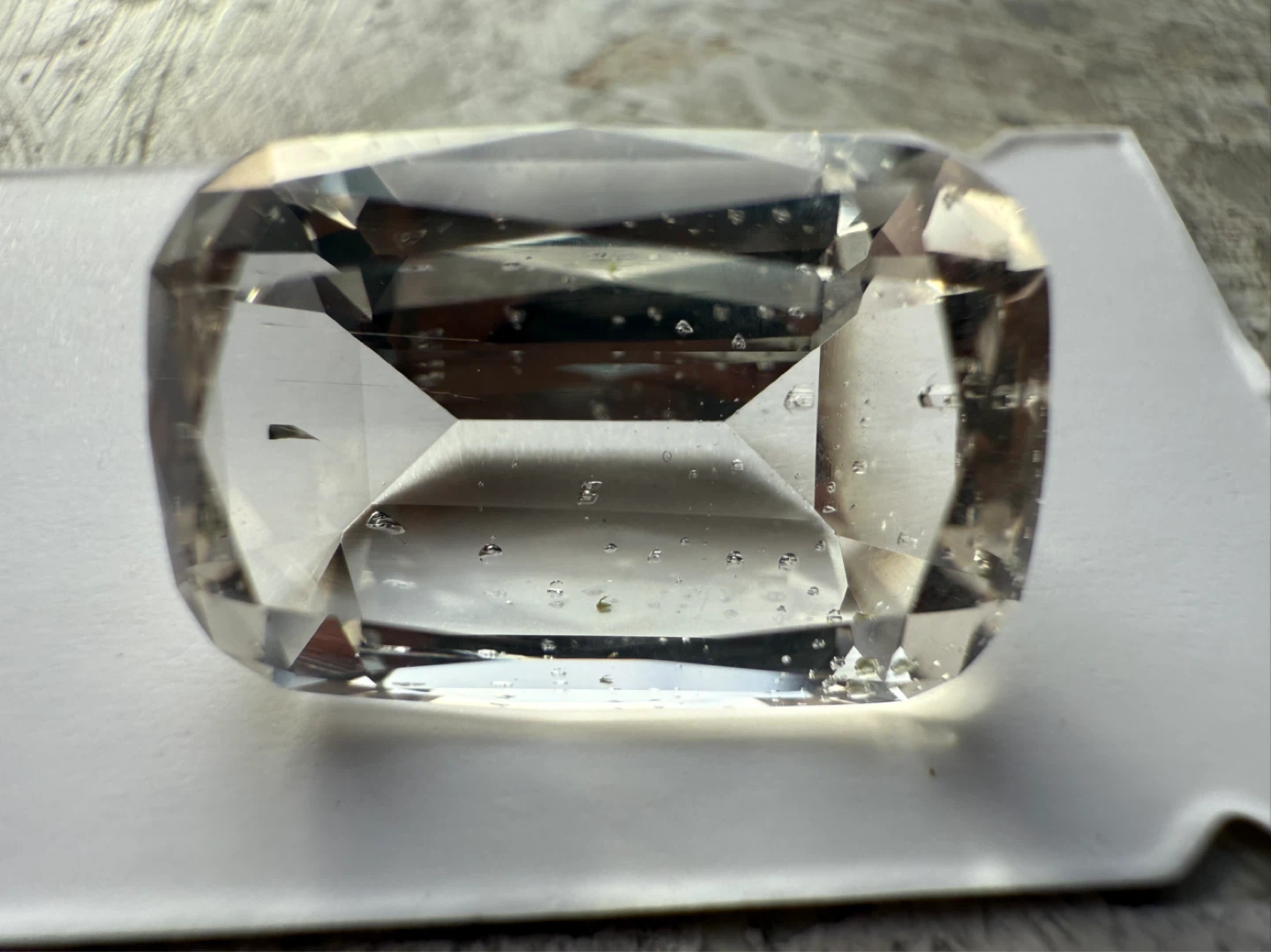 White topaz 16 Carat Natural Gemstone - photo 3