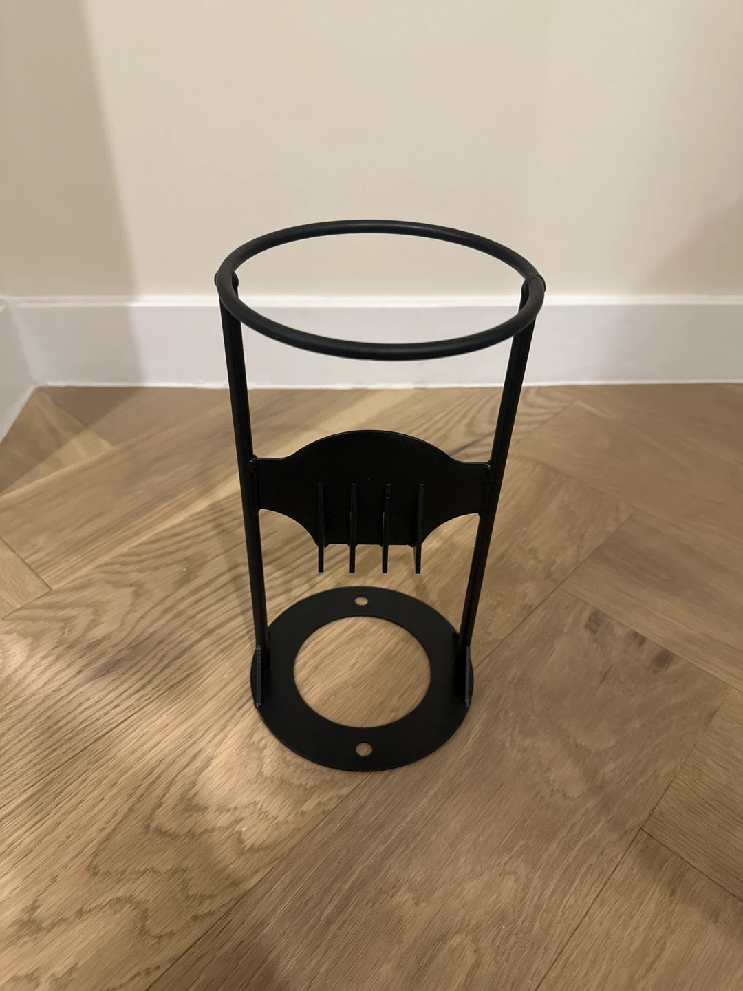 Black Metal Kindling Splitter Stand - photo 2
