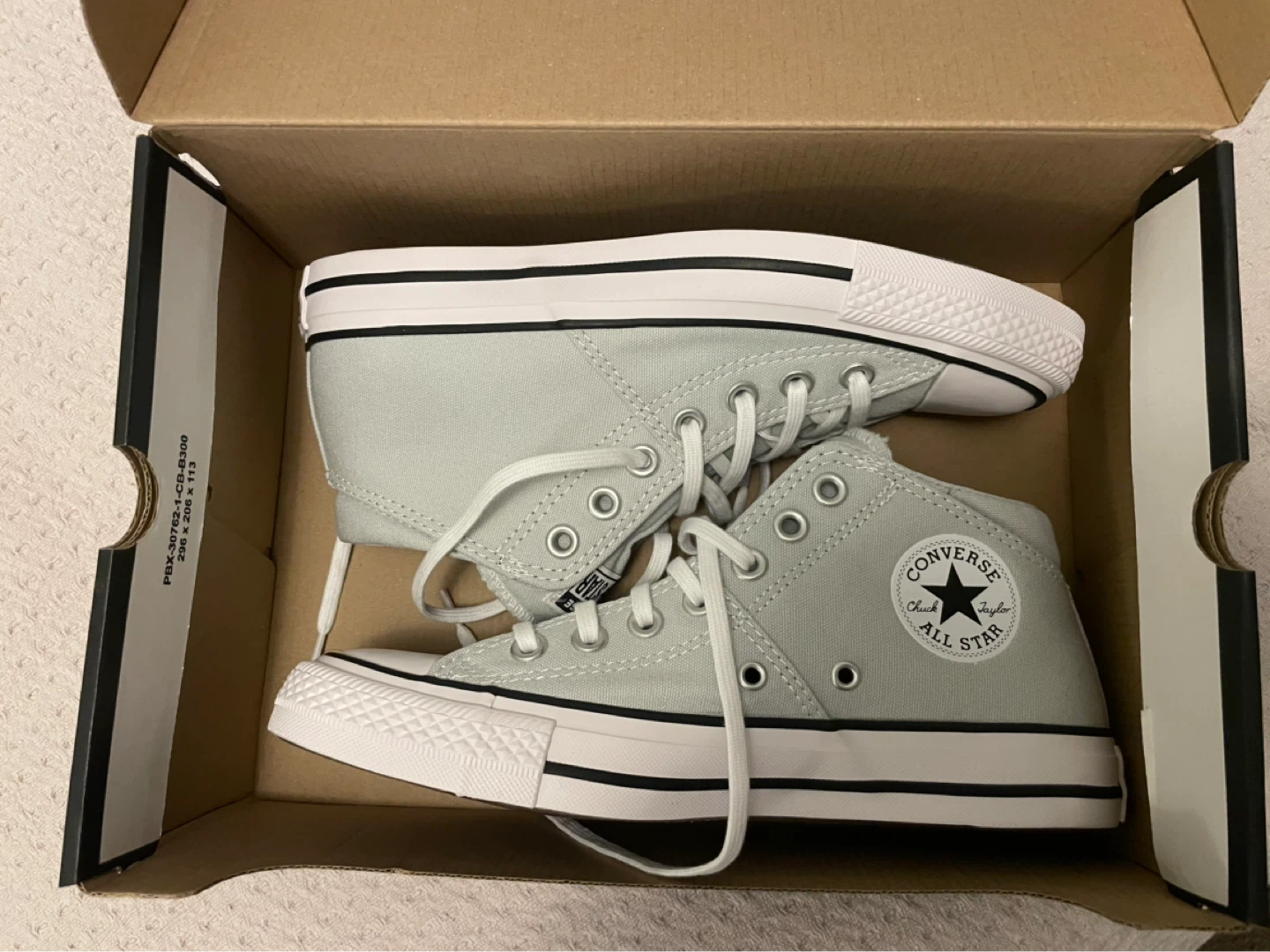 Converse Madison Mid Women's Shoes - Size 7.5