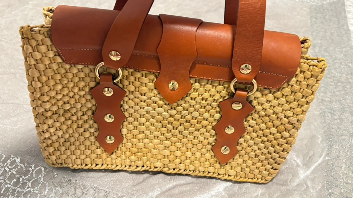 Michael Kors Straw and Leather Shoulder Bag - photo 3