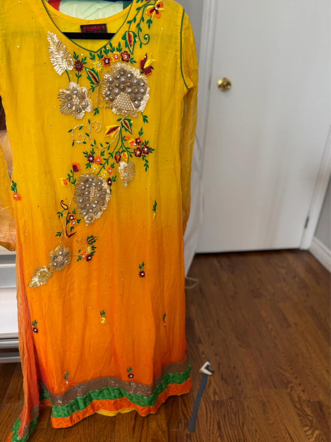 Arwia's Yellow & Orange Ombre Embroidered Kurti - photo 5