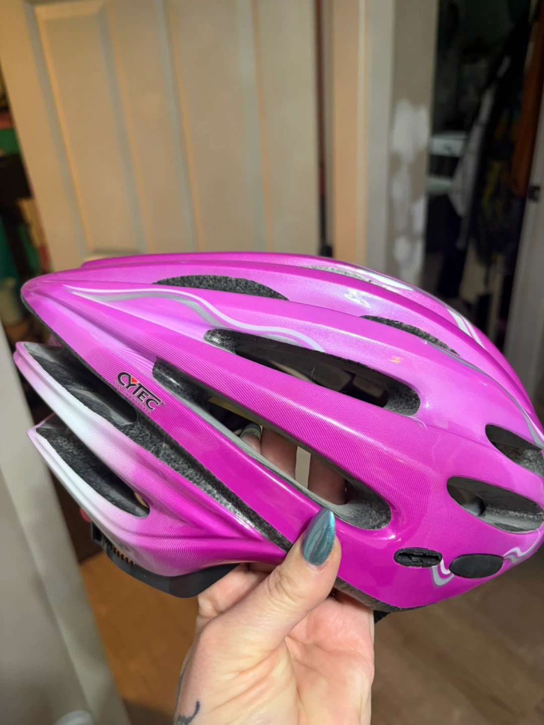 CYTEC Pink Bicycle Helmet - photo 2