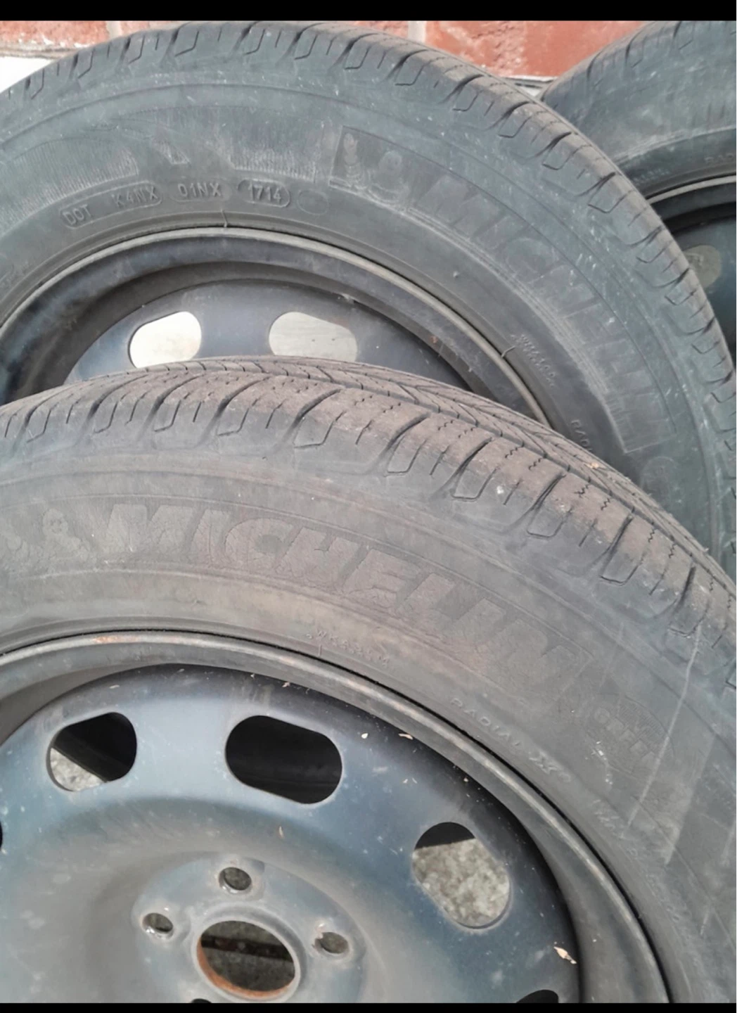 🔥Michelin Tires with Rims - 185/65R15