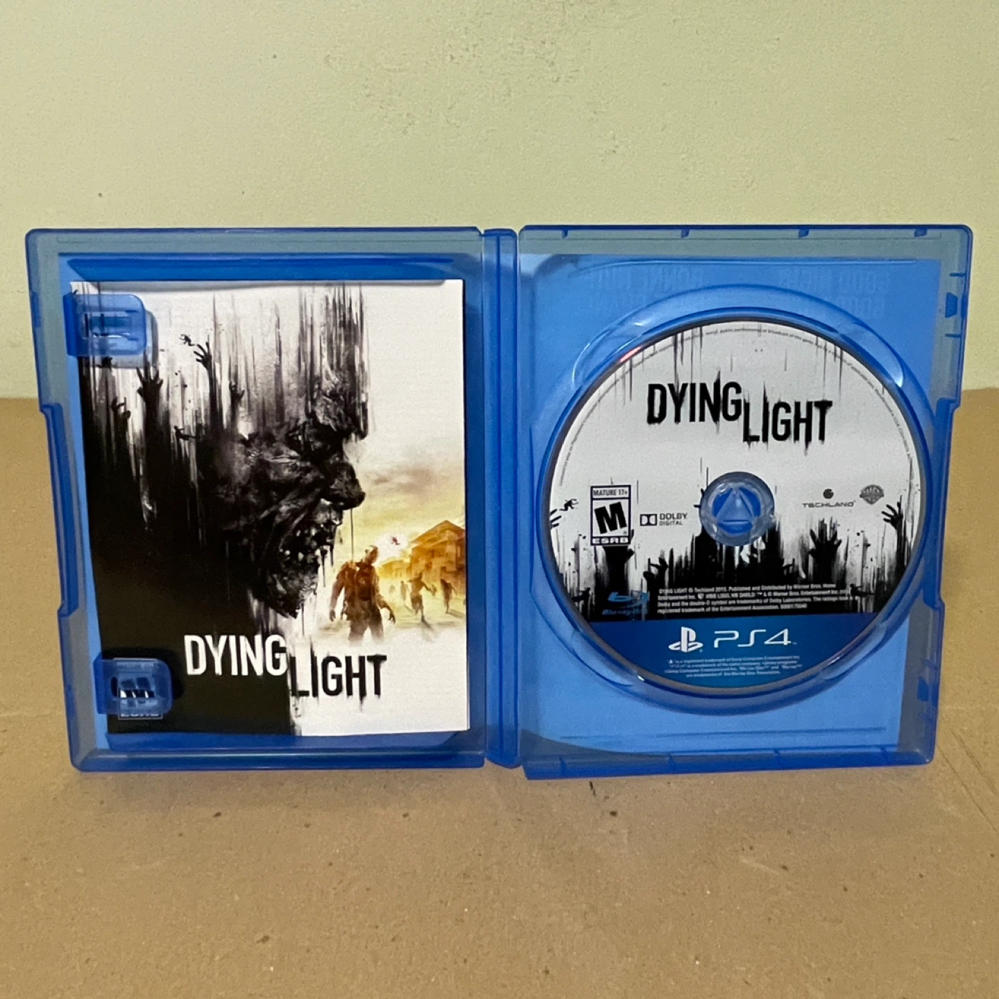 Dying Light PS4 Zombie Game - photo 2