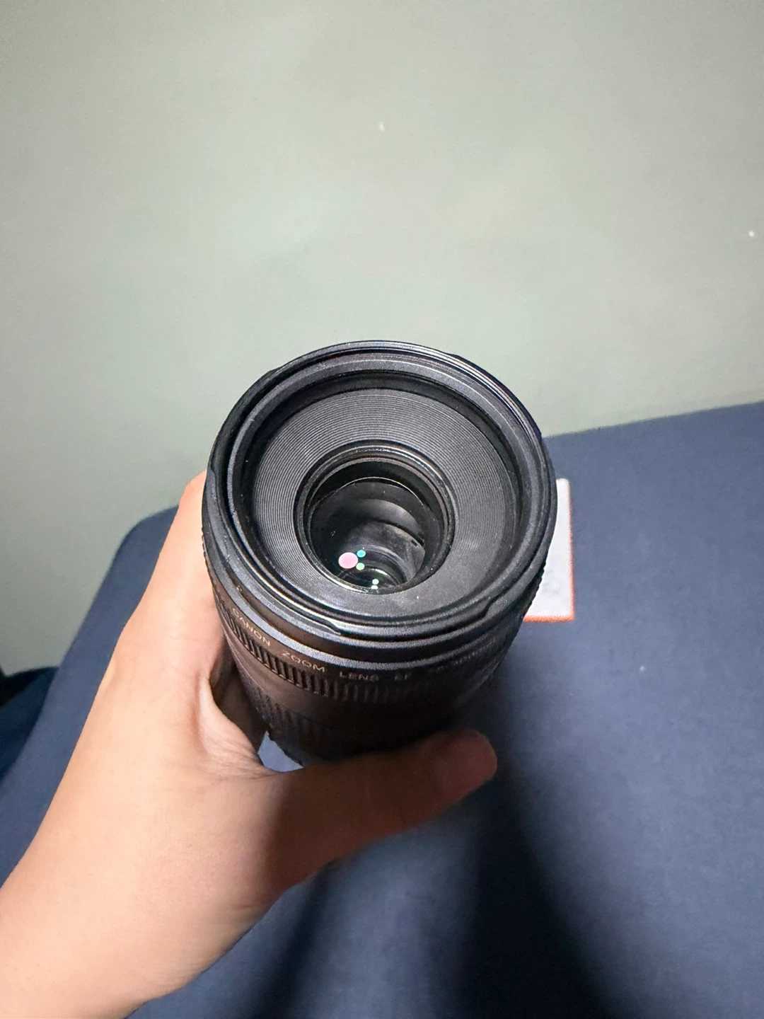 Canon Zoom Lens EF 75-300mm f/4-5.6 III - photo 2