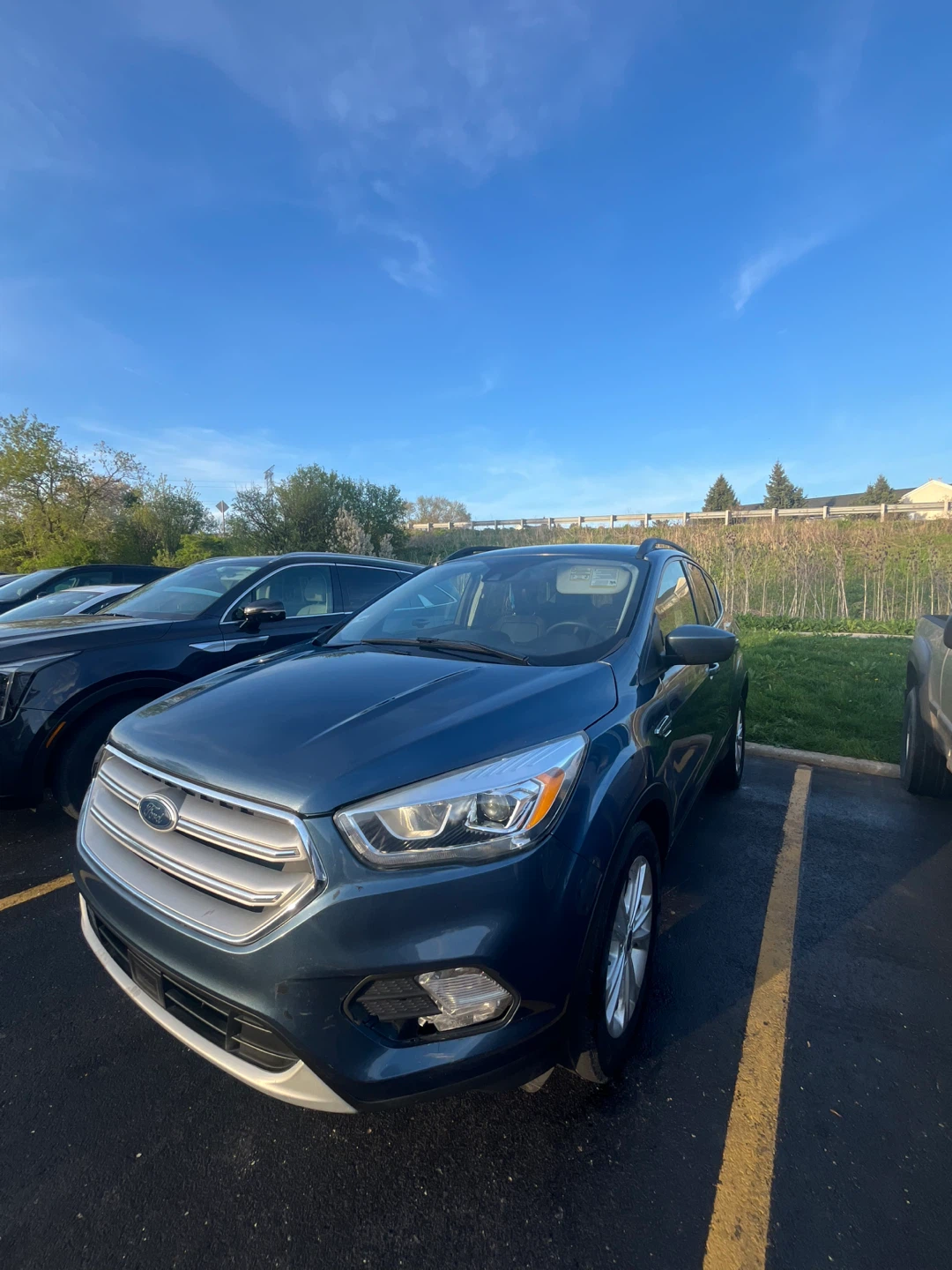 Blue Ford Escape SUV 79000 millas - photo 2