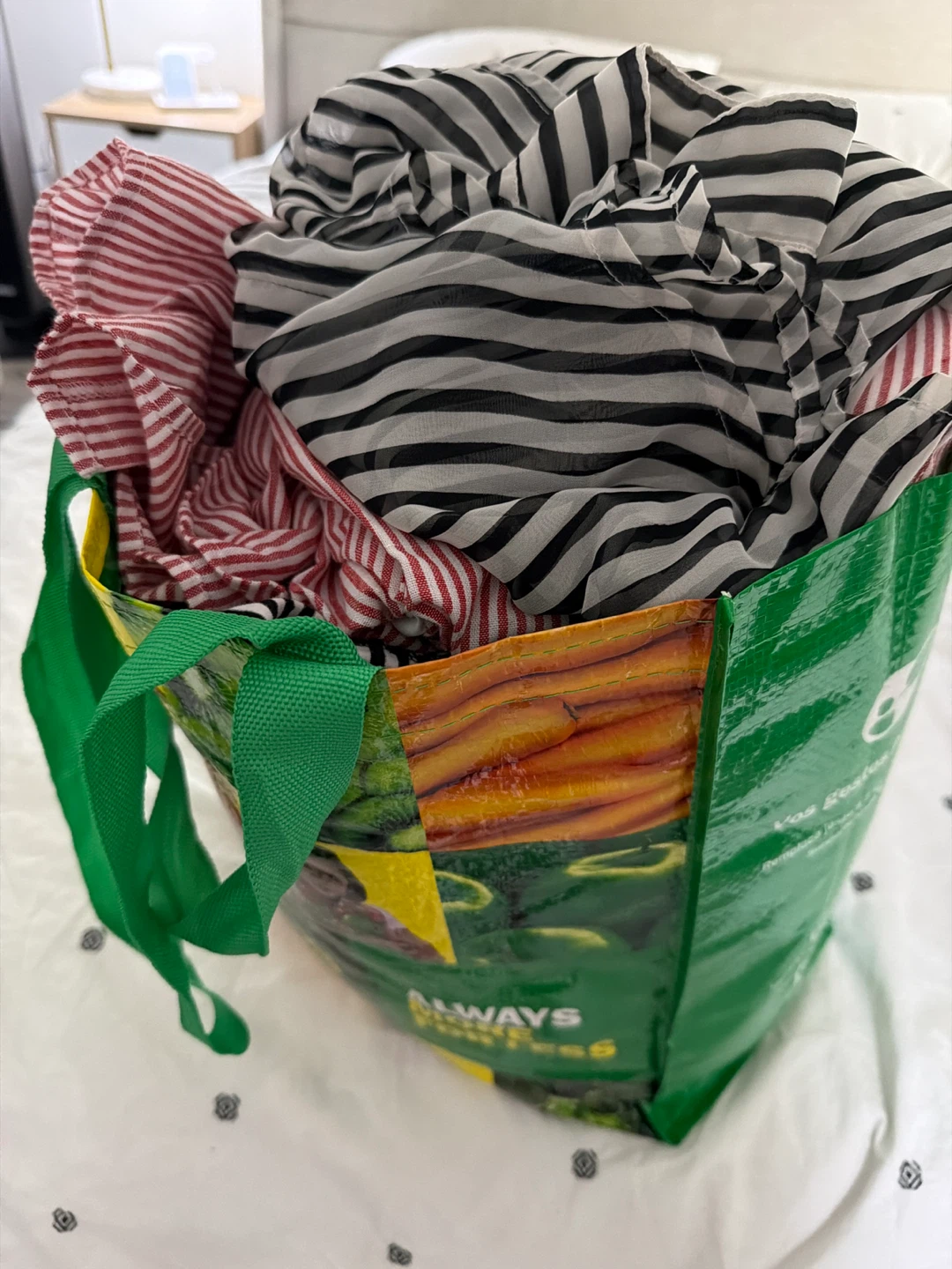Bag of miscellaneous clothes - Size small - XS
