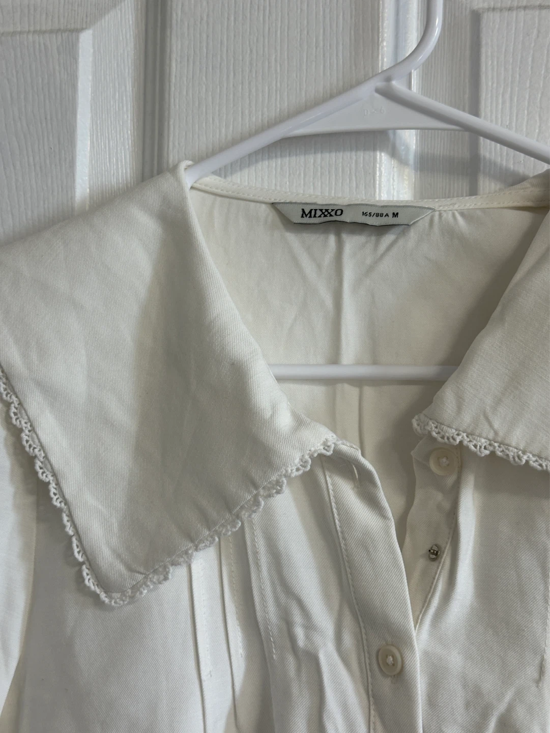 MIXXO White Button-Up Shirt - photo 2