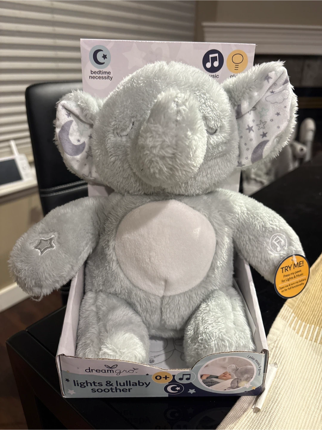 Dreamgro Lights & Lullaby Soother Elephant
