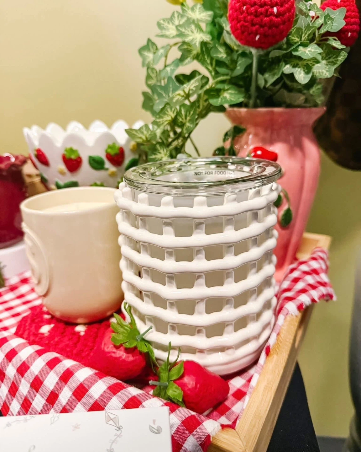 Scentsy Monthly Edit. - photo 2
