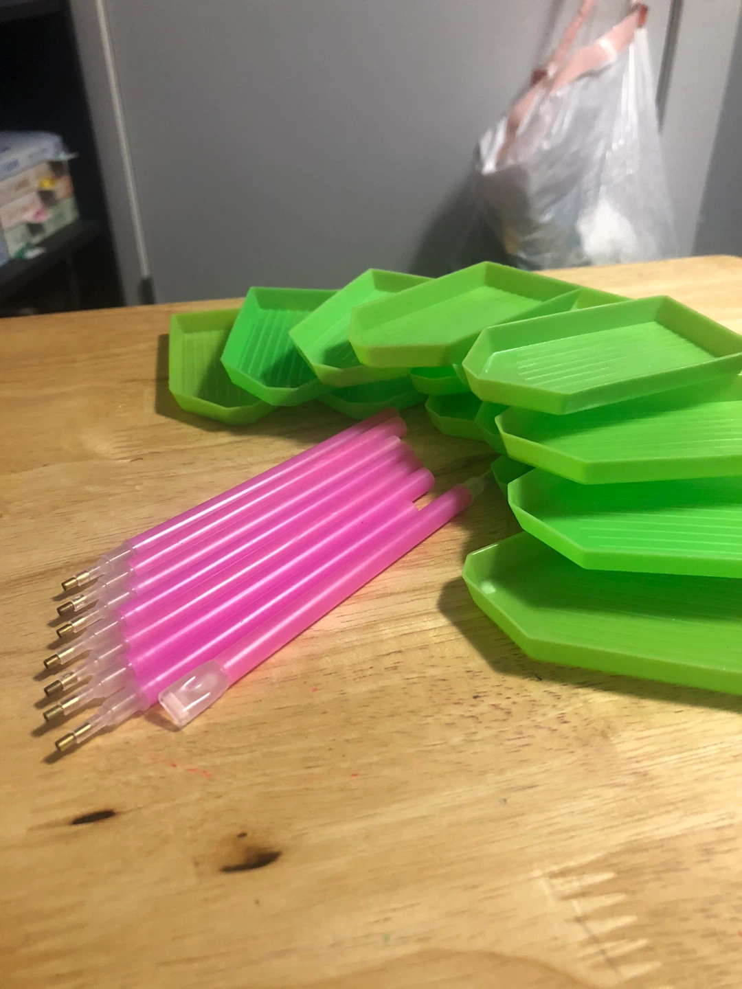 Diamond Painting Trays and Applicator Pens