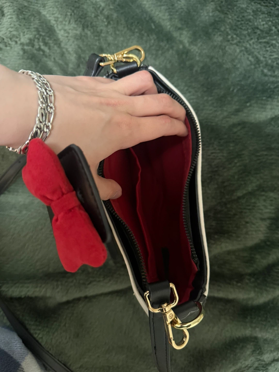 Kiki's Delivery Service Black Cat Shoulder Bag - photo 3