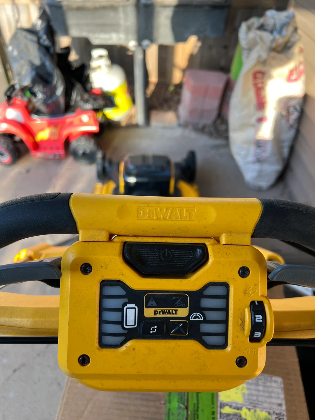 DeWalt Cordless Electric Lawn Mower - photo 3