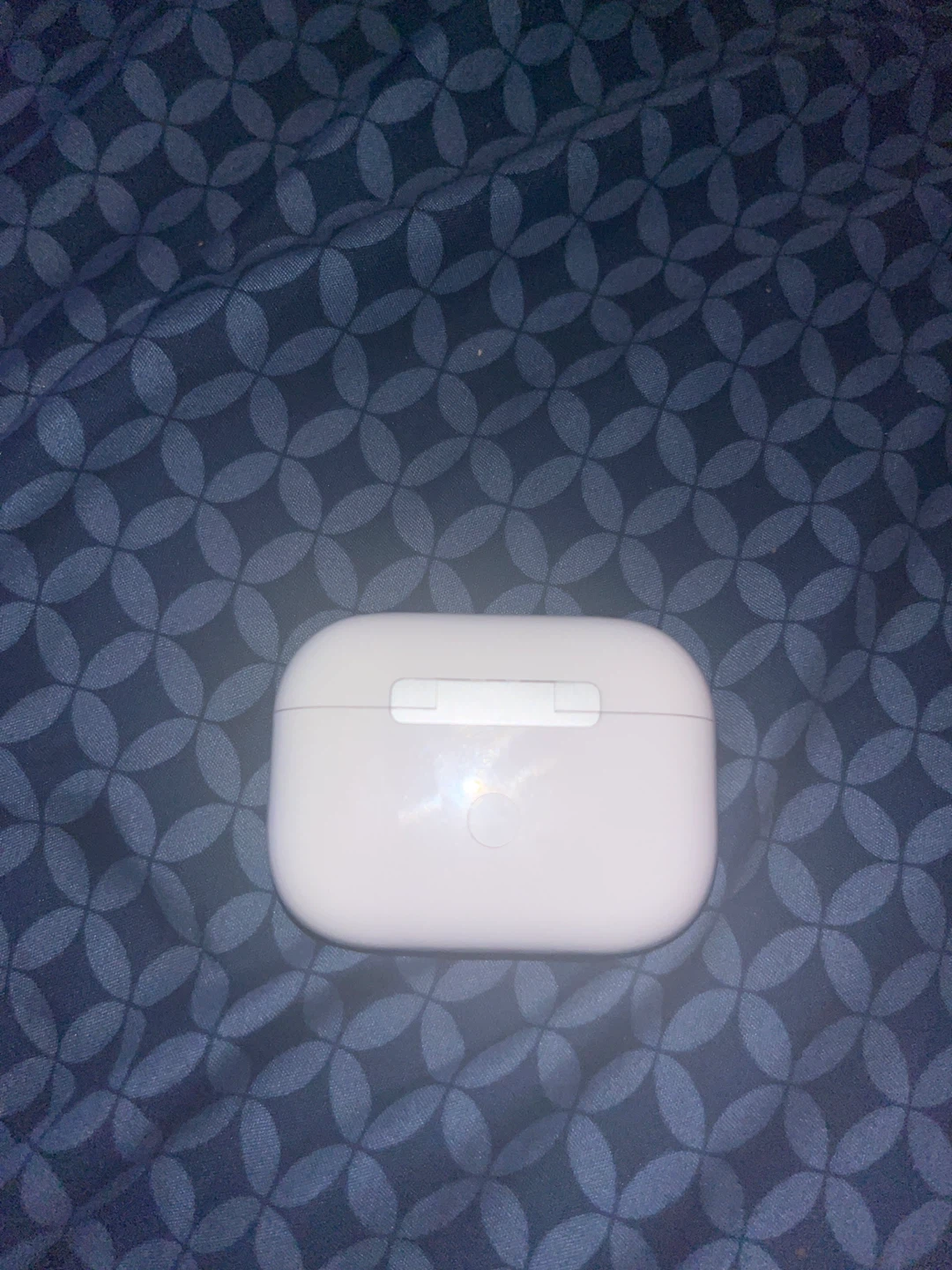 Apple AirPods Pro (3nd Generation) Wireless Earbuds - photo 2