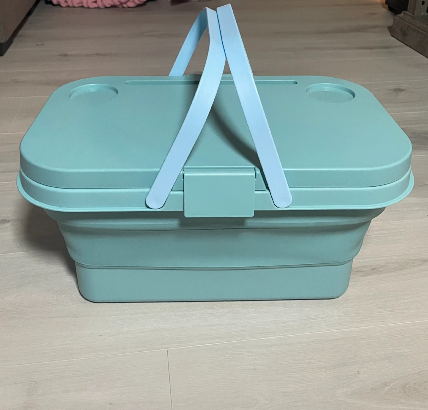 Collapsible Picnic Basket w/ Table Stand & Cup Holders ☀️ - photo 2