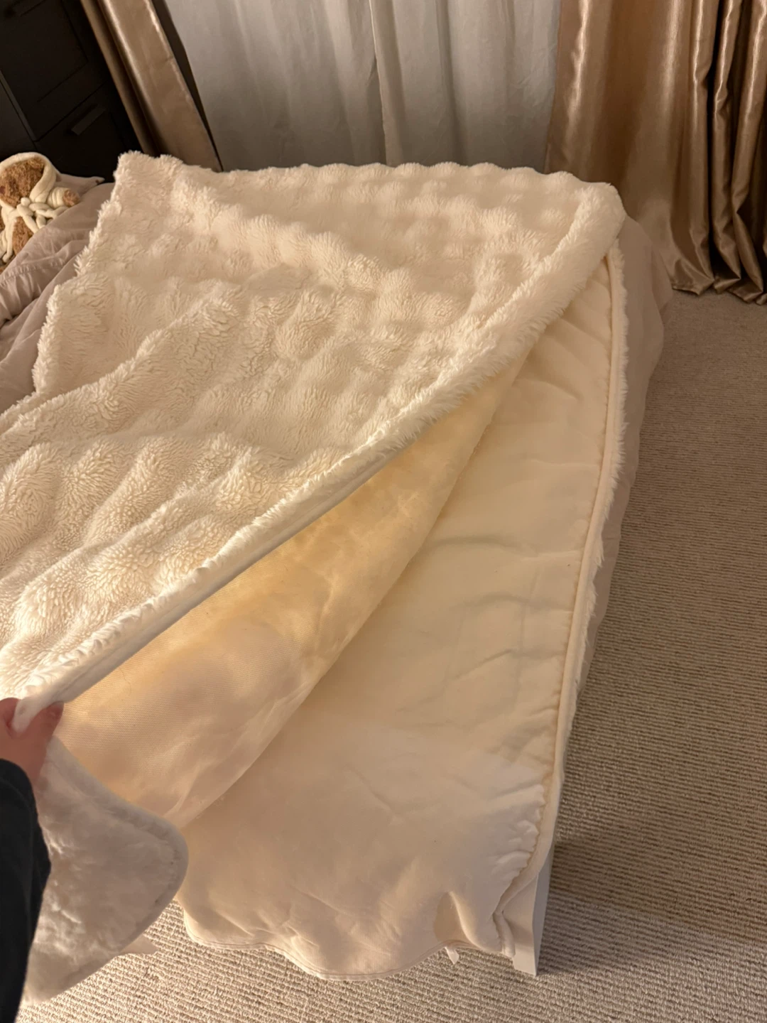 Cream Sherpa Fleece Blanket/sofa cover - photo 2