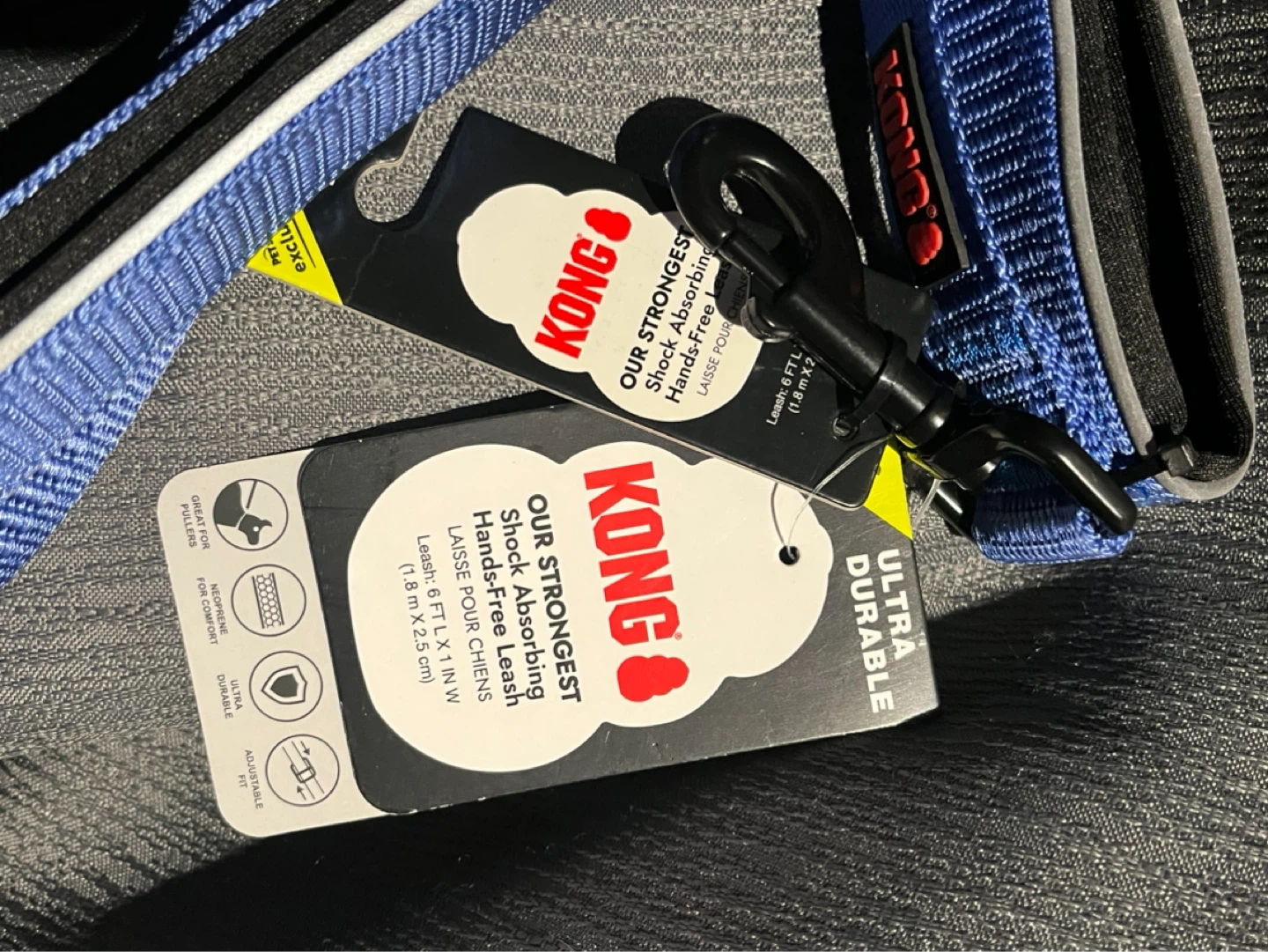 KONG Ultra Durable Shock Absorbing Hands-Free Leash Blue
