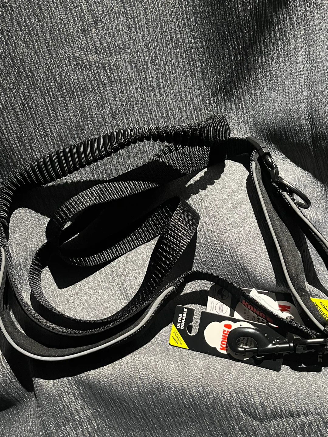 KONG Ultra Durable Shock Absorbing Hands-Free Dog Leash - photo 2
