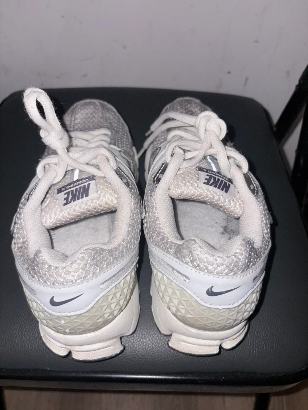 Nike Women's Vomero 5 Running Shoes - photo 2