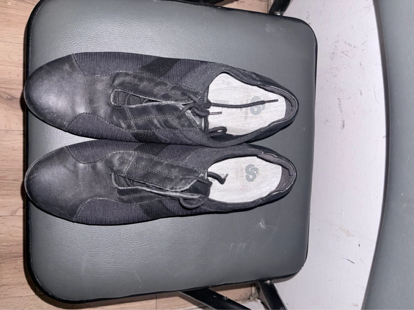 Black Orthopedic Sneakers