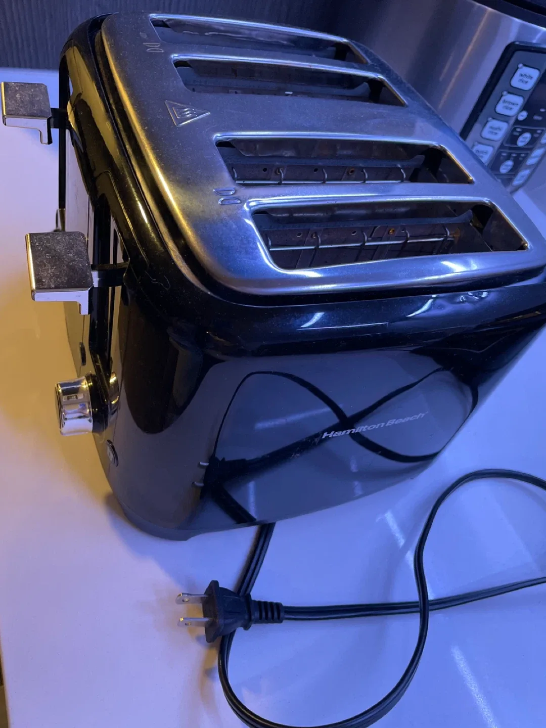 Hamilton Beach 4-Slice Toaster - photo 2