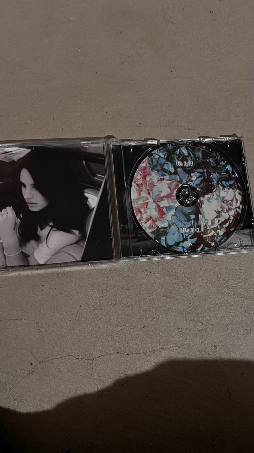 Lana Del Rey Ultraviolence CD - photo 2
