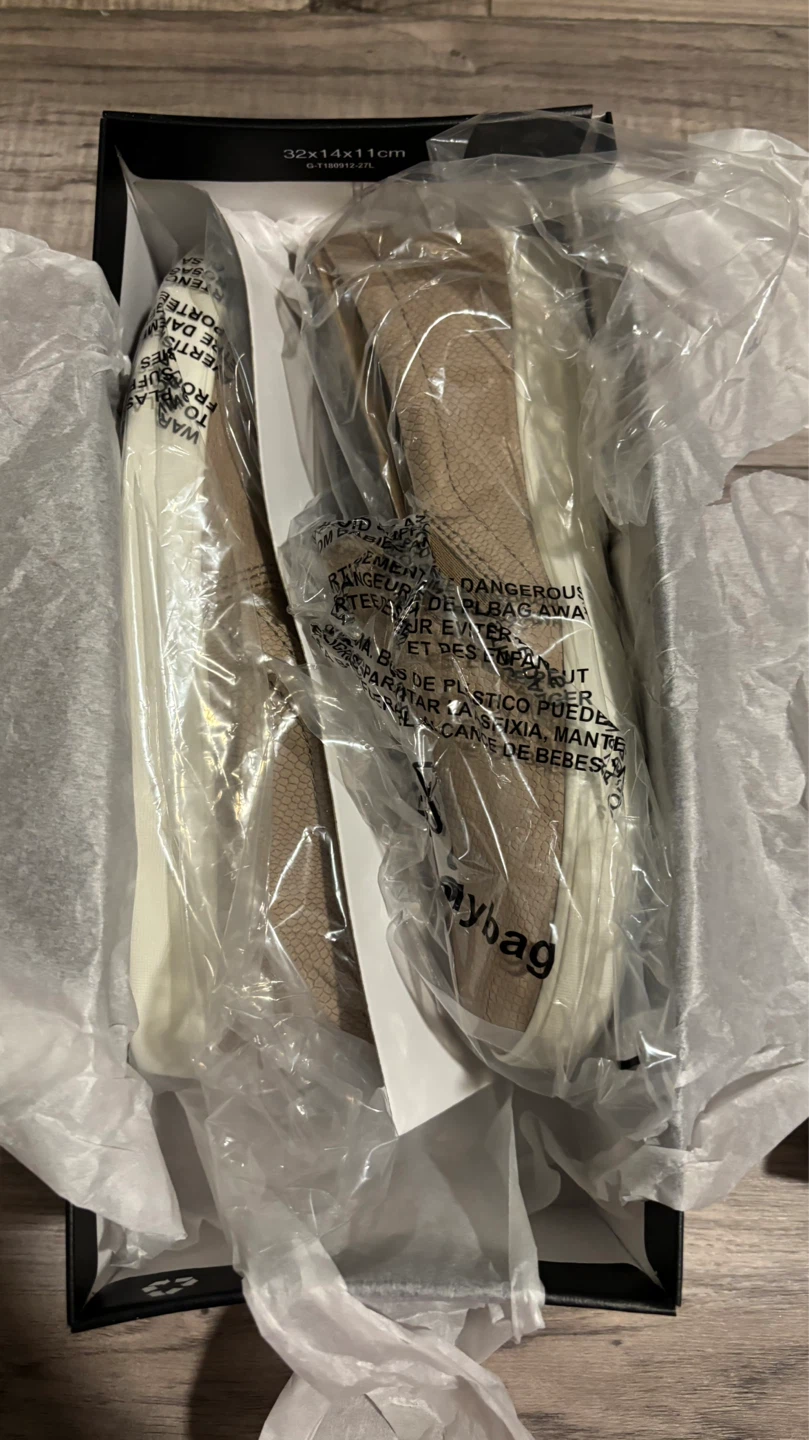 Brand New Naturalizer Leather Slip-On Sneakers - Size 8M - photo 3