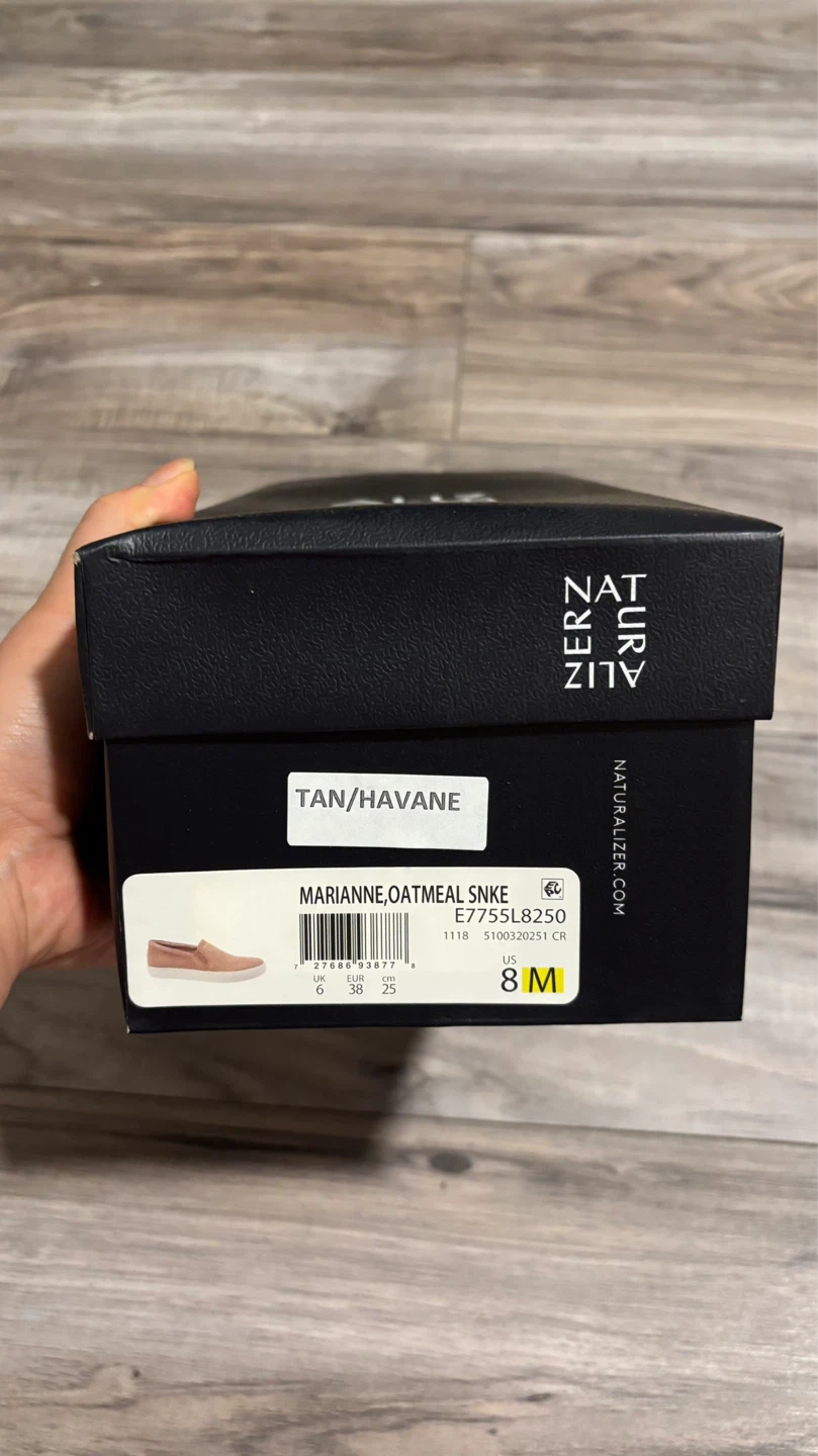 Brand New Naturalizer Leather Slip-On Sneakers - Size 8M - photo 2