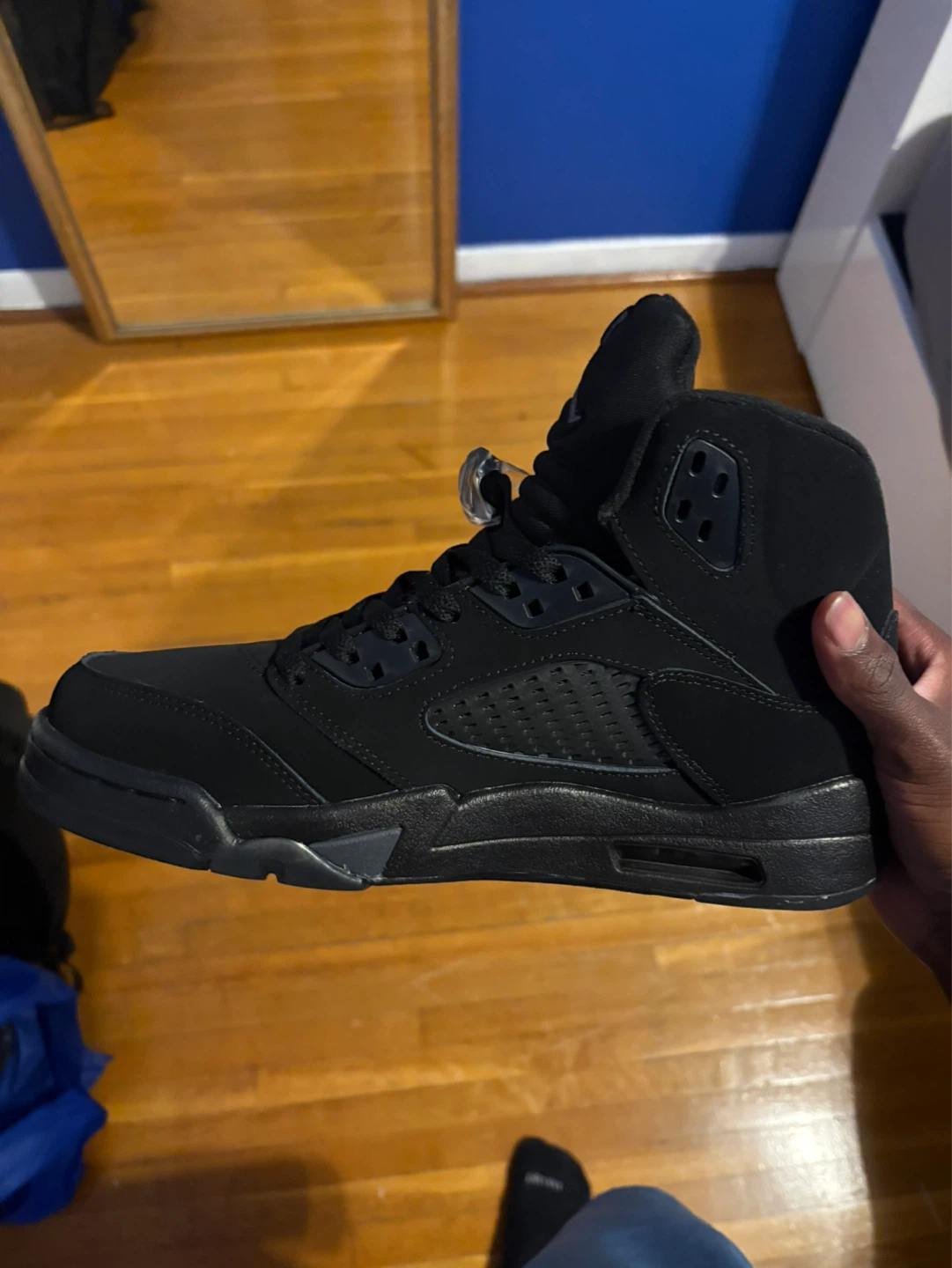 Air Jordan 5 Retro Black Cats - photo 4