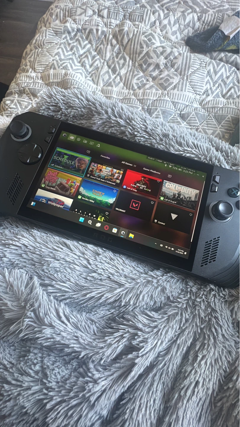 ASUS ROG Ally X Gaming Handheld - photo 3