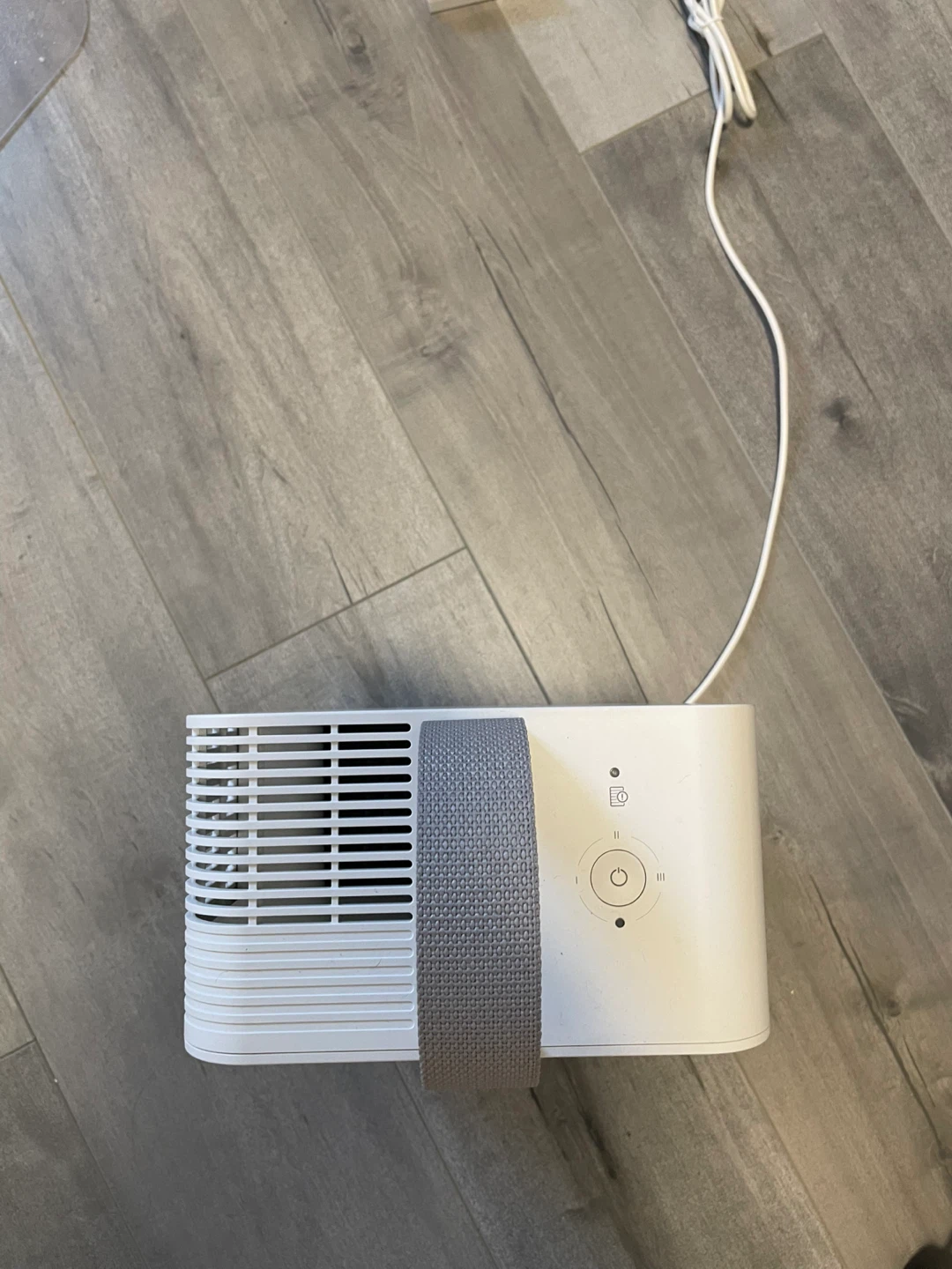 White Portable Air Purifier with Handle - photo 2