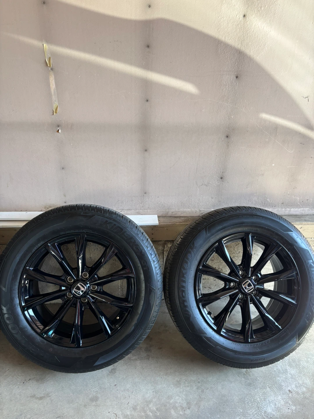 Hankook Kinergy GT Tires with Honda Rims - photo 3