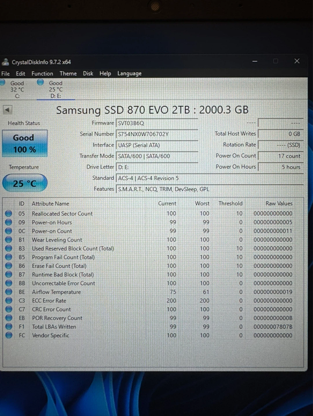 Samsung 2TB 870 EVO SSD - photo 3