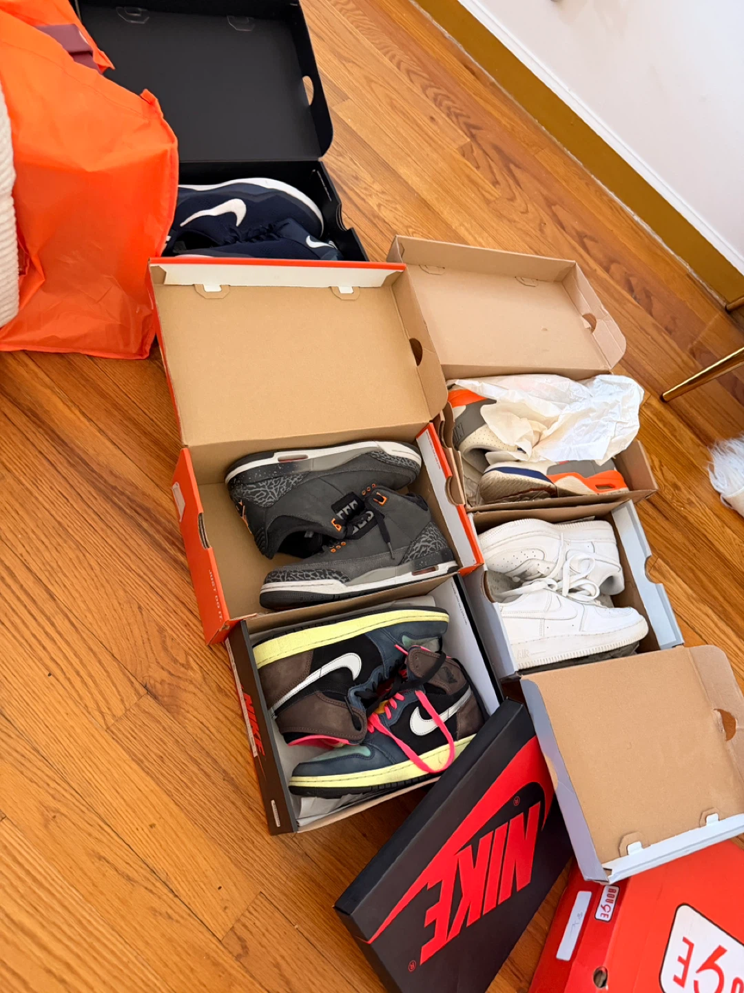 Nike Air Force 1 LE (GS) Kids Shoes - photo 2