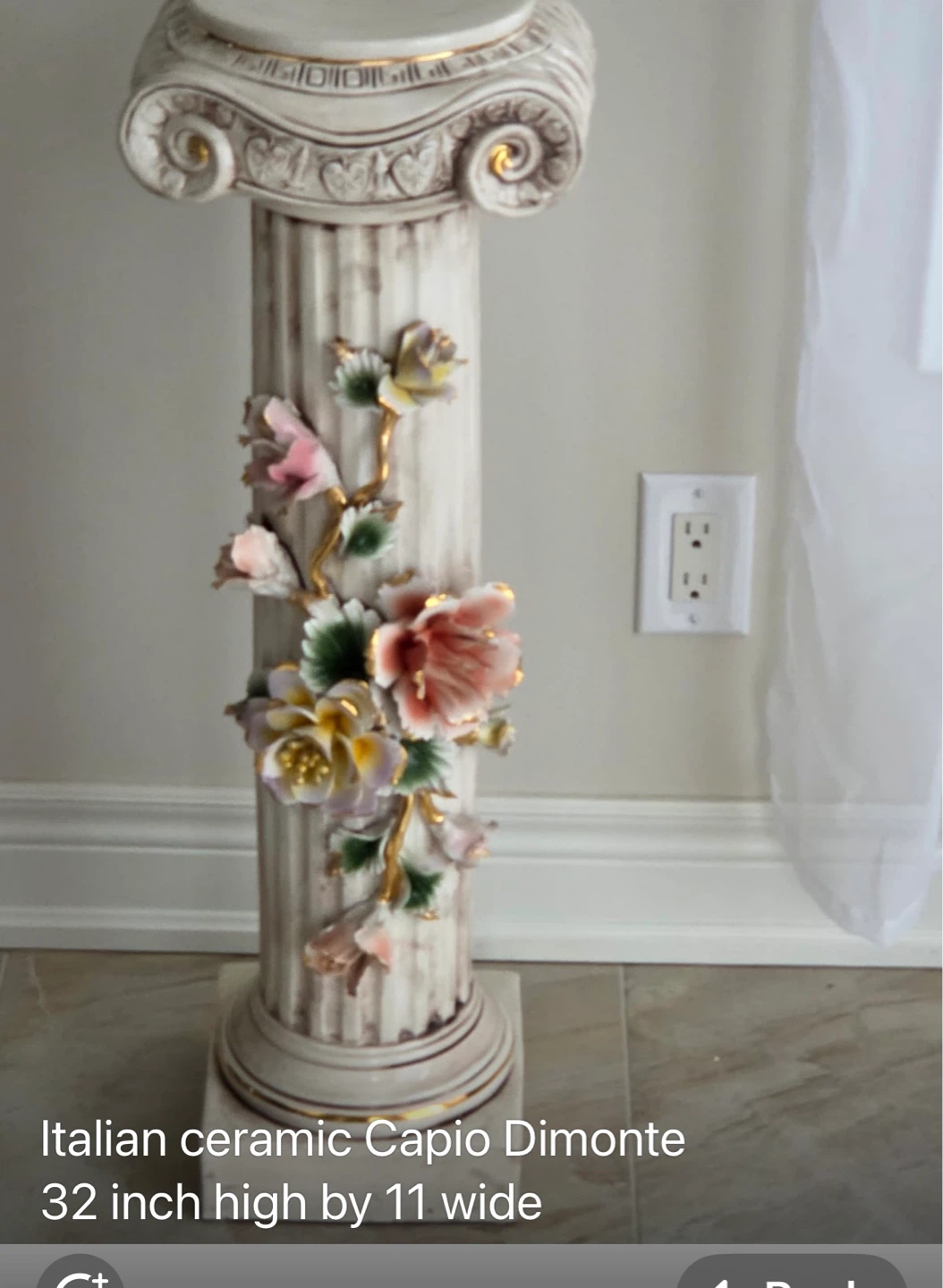 Italian Ceramic Capio Dimonte Pedestal Stand