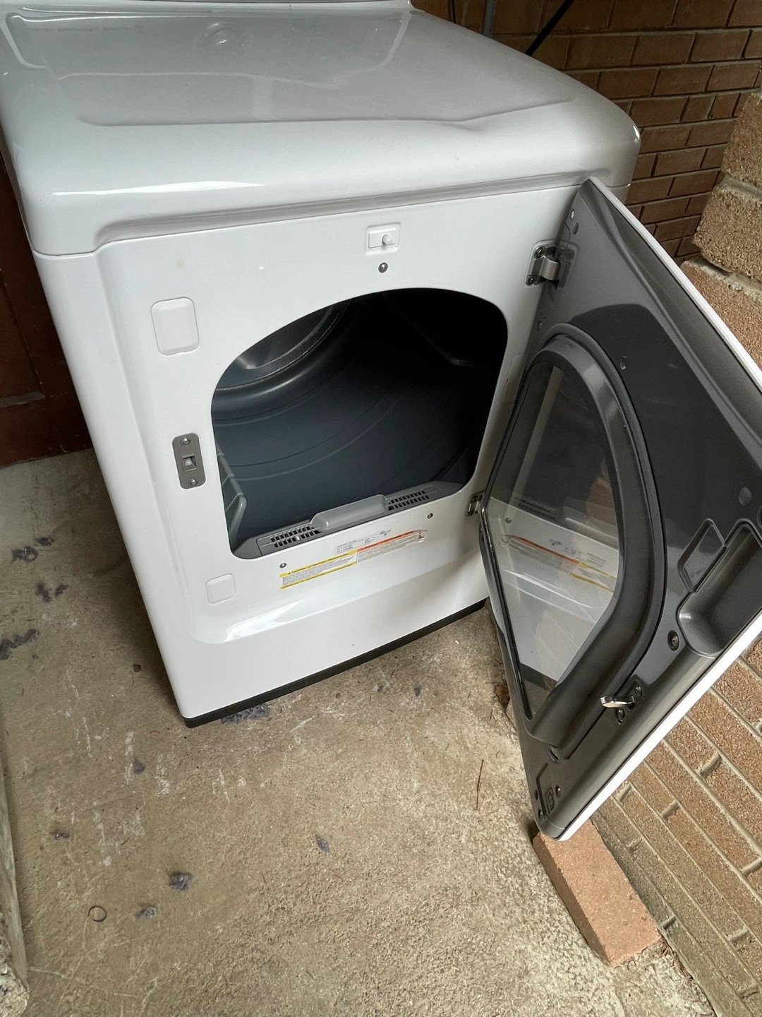 Dryer- not heating (parts/ repair machine) - photo 3
