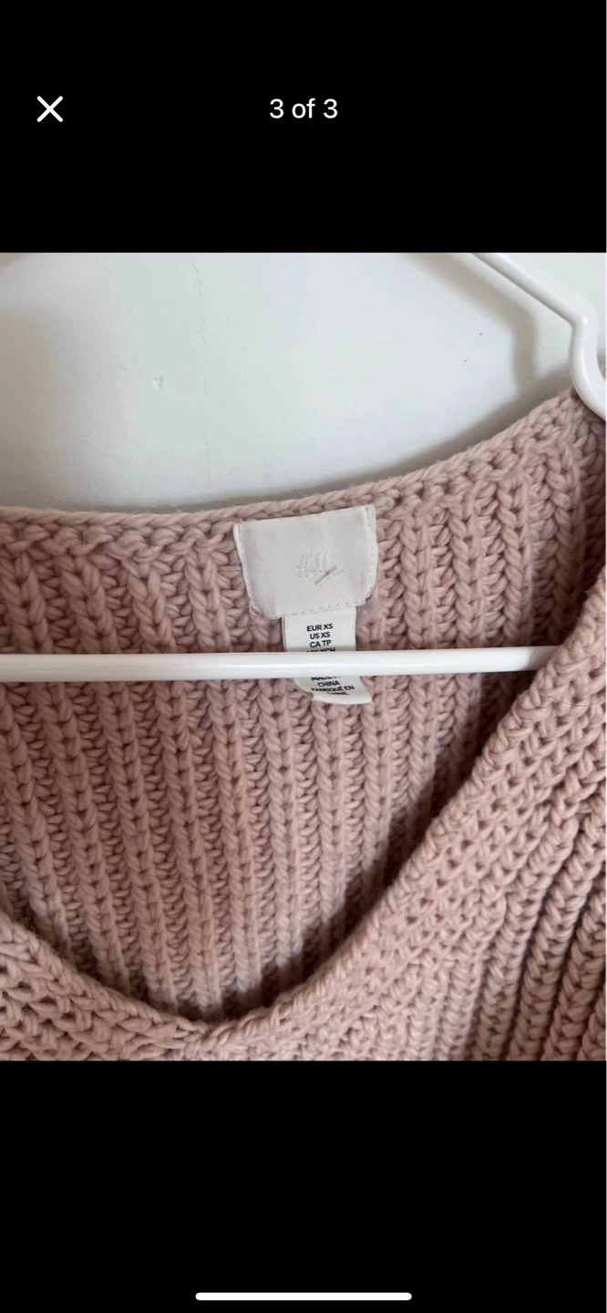 H&M Pink Chunky Knit V-Neck Cropped Sweater - photo 2