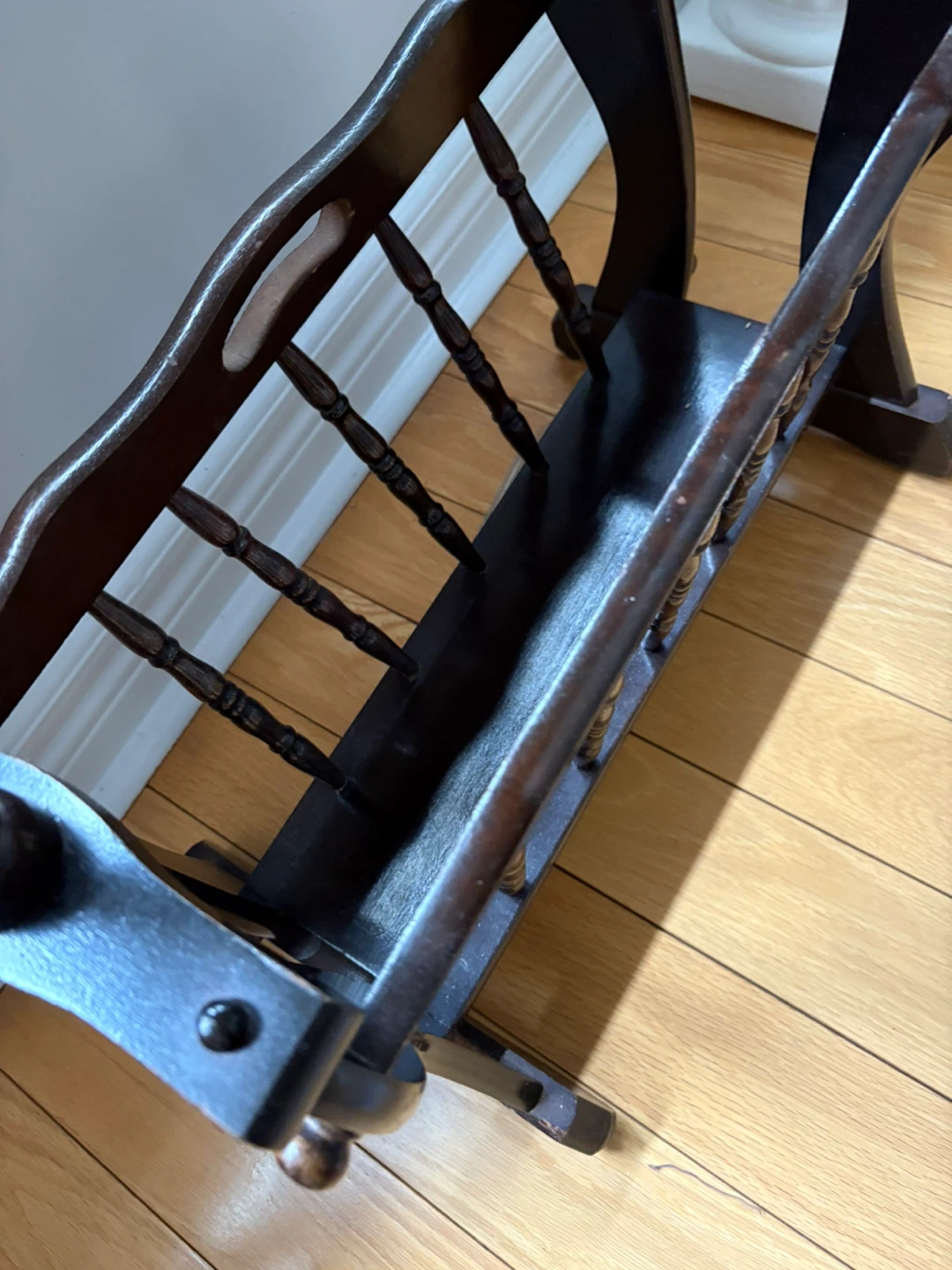 Vintage Wooden Magazine Rack Table - photo 3