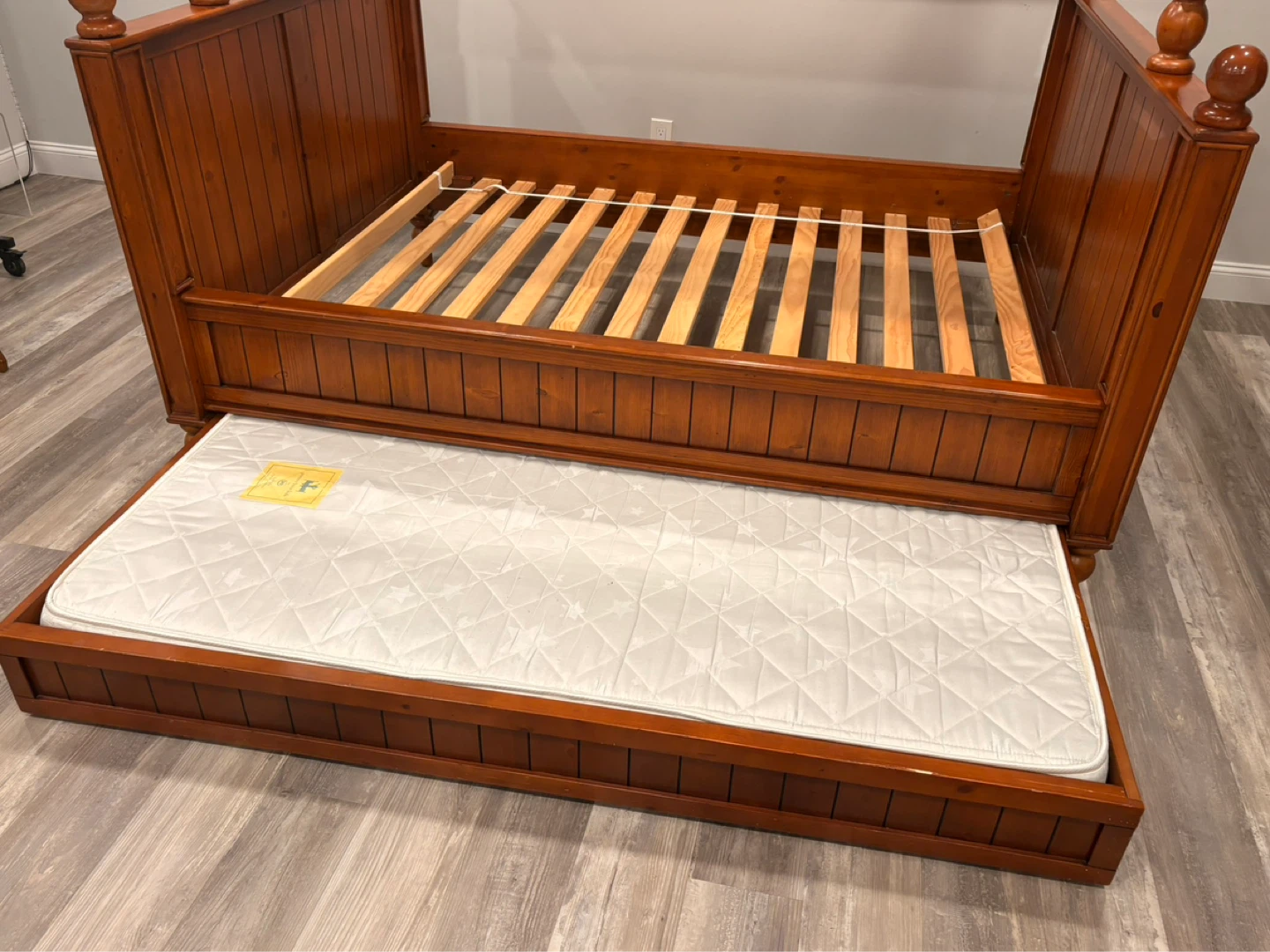 Pottery Barn Kids Wooden Bunk Bed with optional Trundle - photo 2