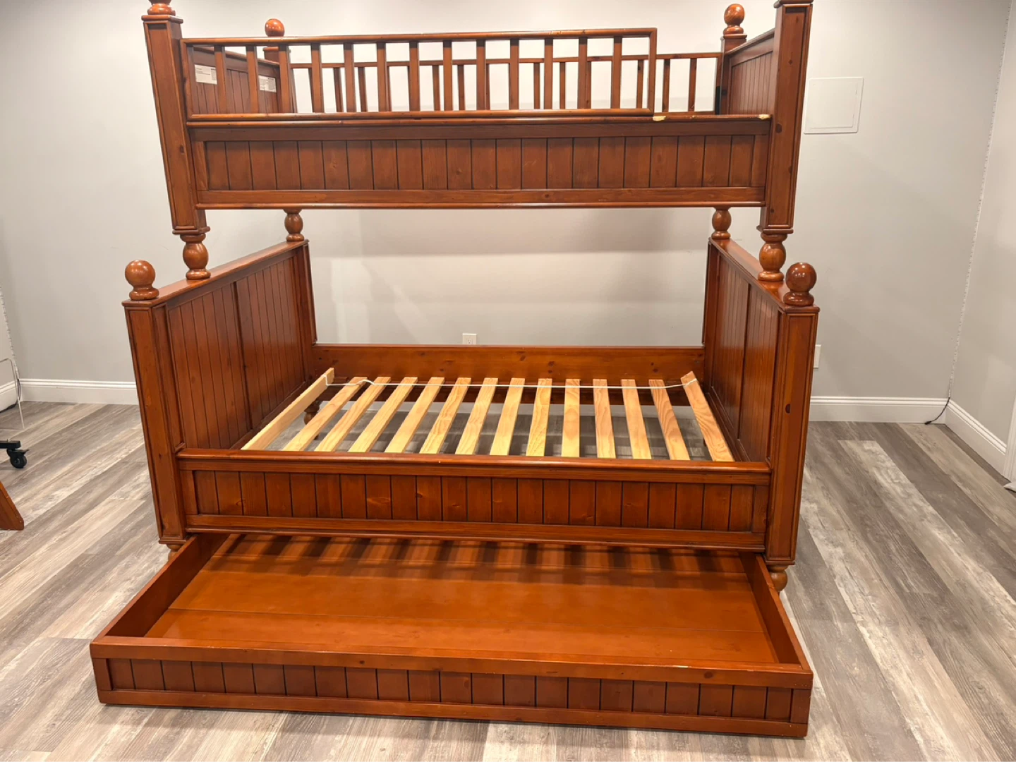 Pottery Barn Kids Wooden Bunk Bed with optional Trundle - photo 5