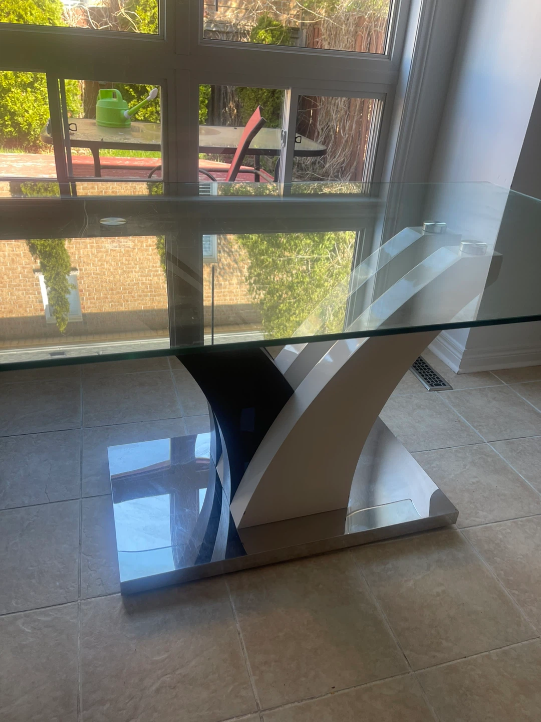 Glass Dining Table with Modern Base - photo 5