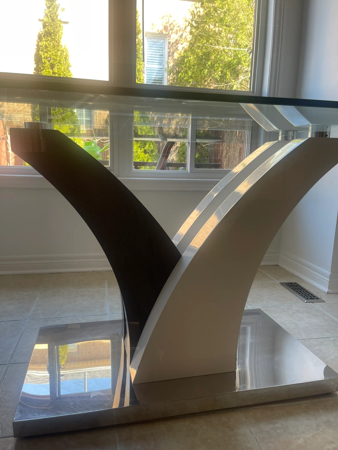 Glass Dining Table with Modern Base - photo 3