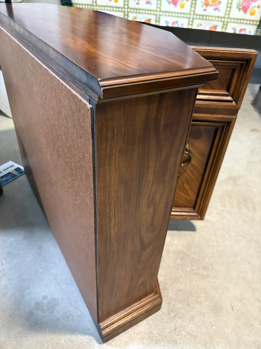 Craftline Wood Side Table with Cabinet - photo 4