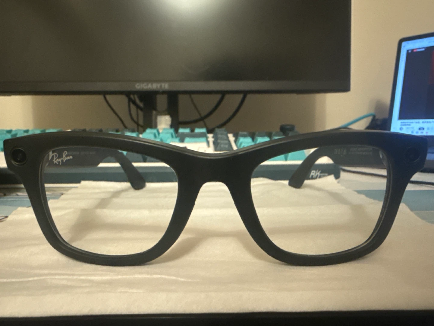 Ray-Ban META Smart Glasses - Black - photo 5