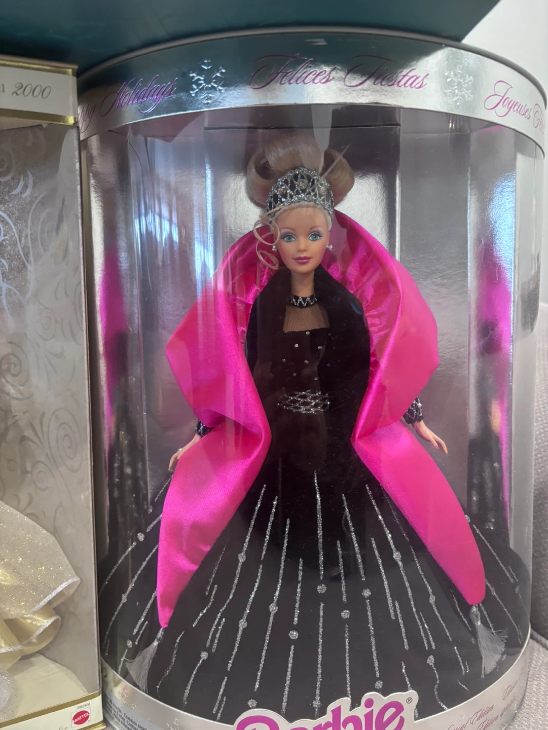 Barbie Happy Holidays Special Edition Doll 2000